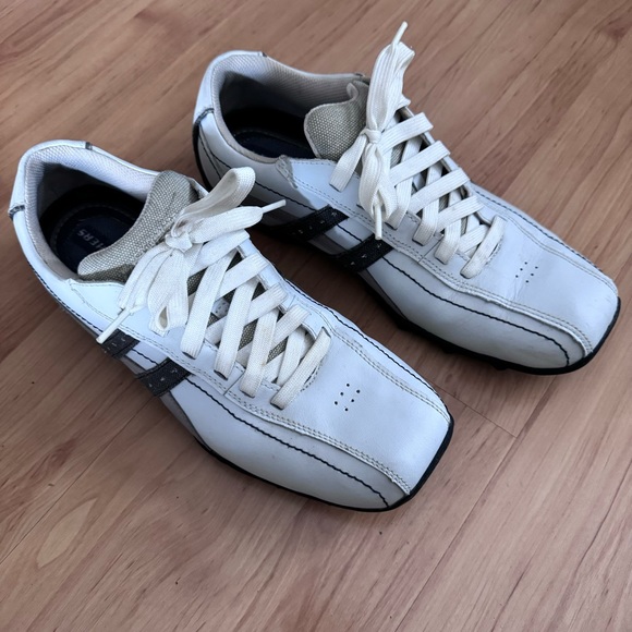 Skechers men’s shoe - Picture 2 of 6